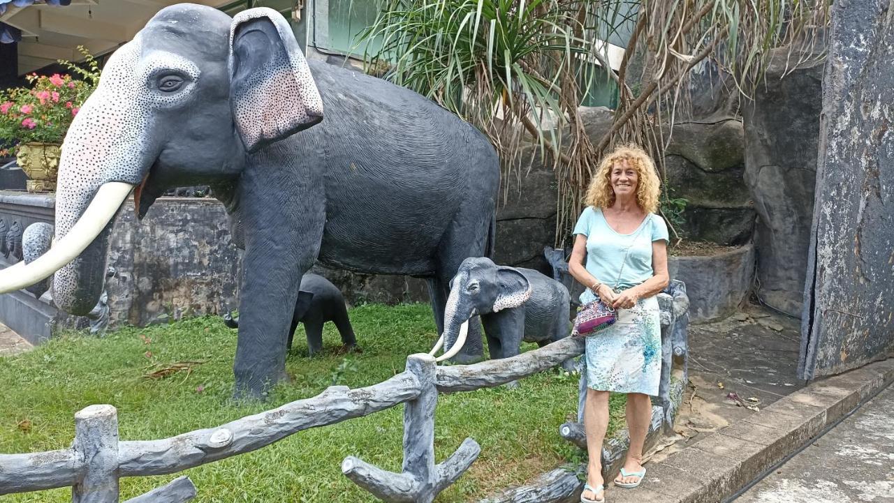 Hotel Nature Beach Huts Trincomalee Exterior foto